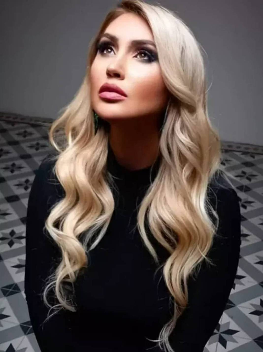 Acun, o ismi kovmuştu! Fırtına gibi döndü: Estetiği, Ajda Pekkan'ı solladı 7